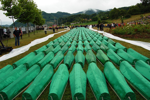 Kirklees hold first Srebrenica Memorial event